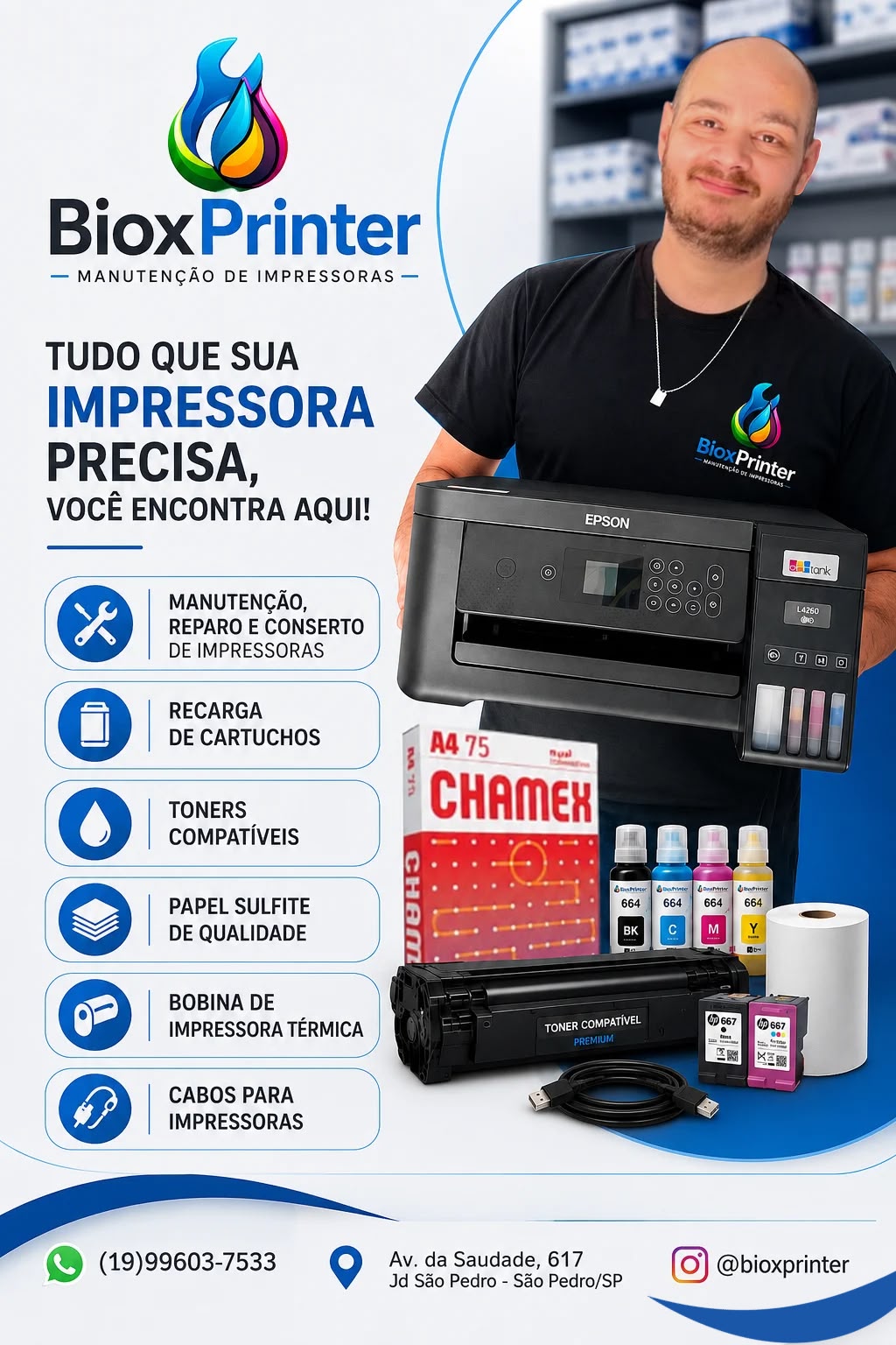 Fábio, da BioxPrinter, com impressora e os principais serviços e suprimentos oferecidos pela loja